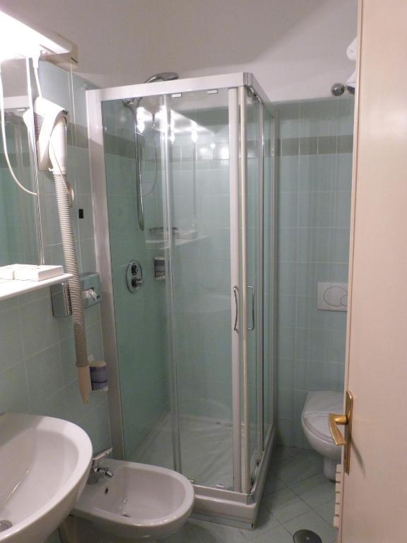 Savoy 3*